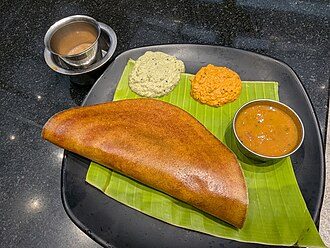 Dosa with chutneys
